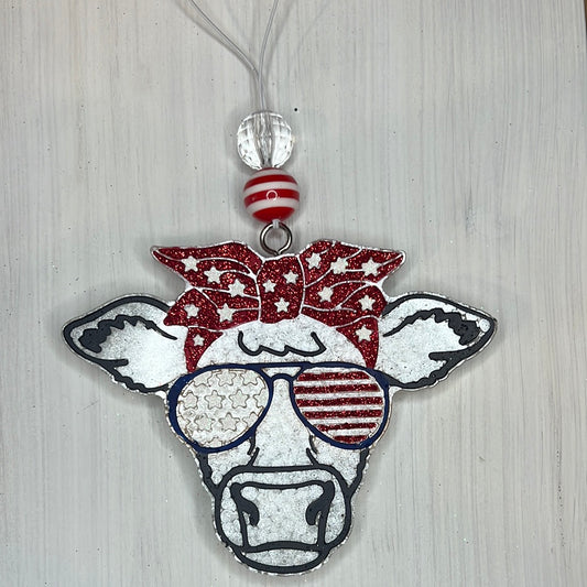 Patriotic cow